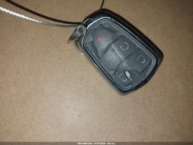 2017 CADILLAC XT5 1GYKNARS5HZ243163 Photo 10