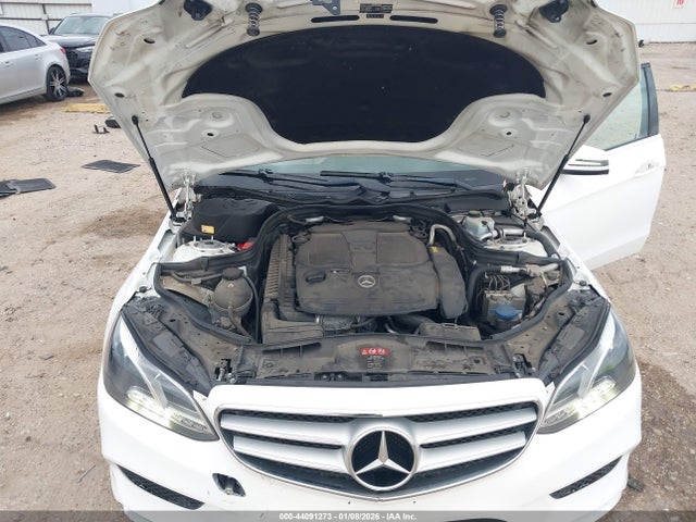 Mercedes-Benz E 350 2014 WDDHF5KB1EA832113 Image 10
