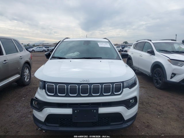 Jeep Compass Latitude Lux 4x4 2022 3C4NJDFB8NT197416 Image 12