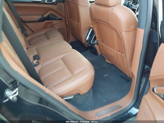 2018 PORSCHE CAYENNE WP1AA2A21JKA05273 Photo 7