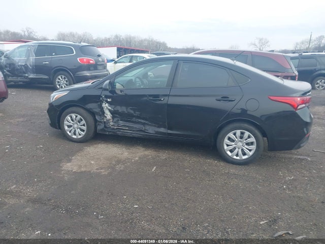 Продаж на аукціоні авто 2022 Hyundai Accent Se, vin: 3KPC24A60NE171993, номер лоту: 44091349