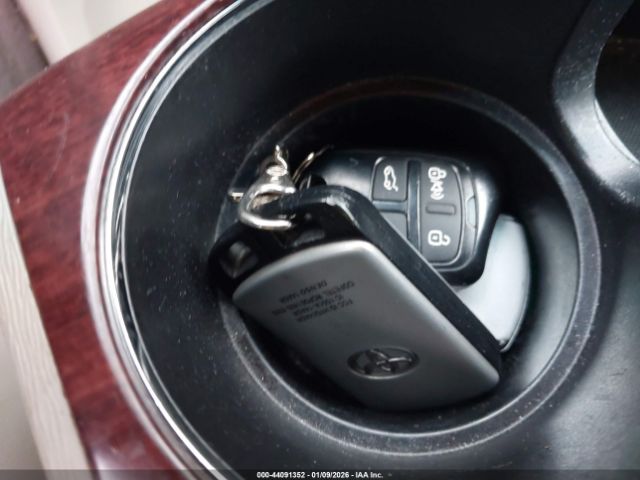 2012 TOYOTA SIENNA 5TDDK3DC2CS031849 Photo 10