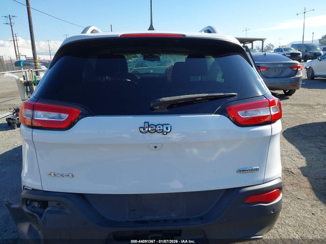 Jeep Cherokee Latitude Plus 4x4 2018 1C4PJMLB7JD529634 Image 16