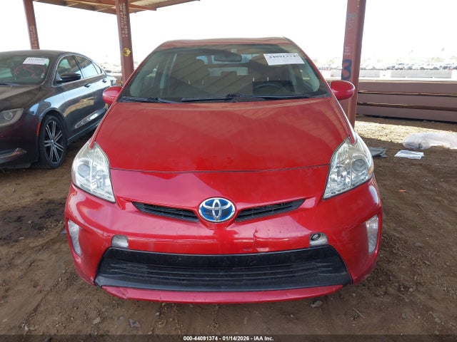Toyota Prius Three 2014 JTDKN3DU4E0365510 Image 6