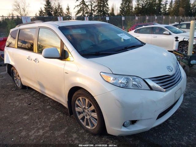 2017 TOYOTA SIENNA 5TDDZ3DC3HS166762