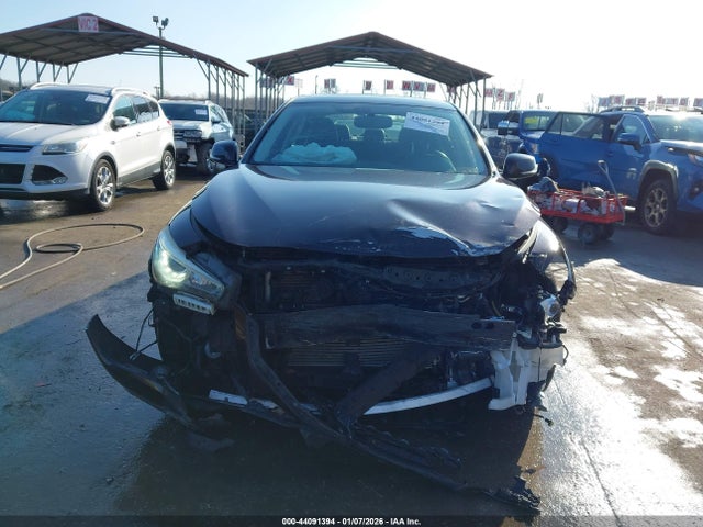 Продажа на аукционе авто 2018 Infiniti Q50 3.0t Luxe, vin: JN1EV7AR3JM435850, номер лота: 44091394