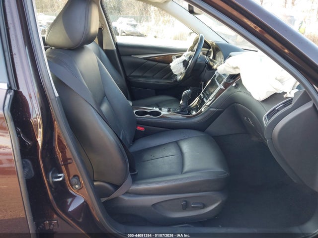 Продажа на аукционе авто 2018 Infiniti Q50 3.0t Luxe, vin: JN1EV7AR3JM435850, номер лота: 44091394