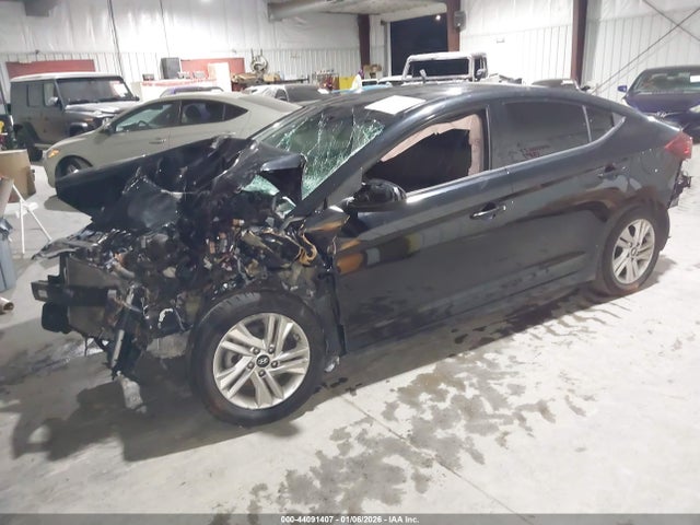 5NPD84LF4LH571855 Hyundai ELANTRA SEL