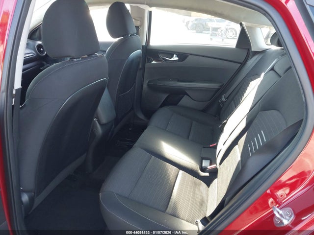 KIA FORTE S 2019 3KPF34AD1KE026269 Image 8