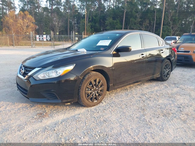 1N4AL3AP5HN343965 Nissan Altima 2.5 S