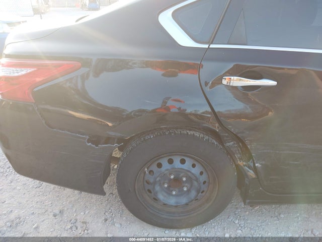 1N4AL3AP5HN343965 Nissan Altima 2.5 S