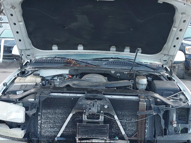 44091508 :رقم المزاد ، 1GKEK13T35J198140 vin ، 2005 Gmc Yukon Sle مزاد بيع