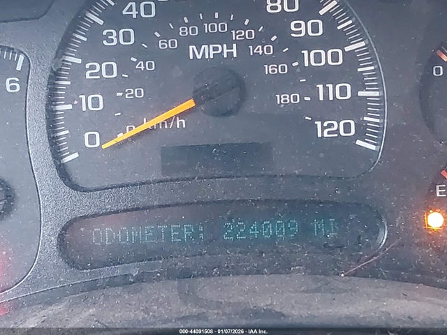 44091508 :رقم المزاد ، 1GKEK13T35J198140 vin ، 2005 Gmc Yukon Sle مزاد بيع