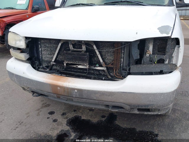 44091508 :رقم المزاد ، 1GKEK13T35J198140 vin ، 2005 Gmc Yukon Sle مزاد بيع