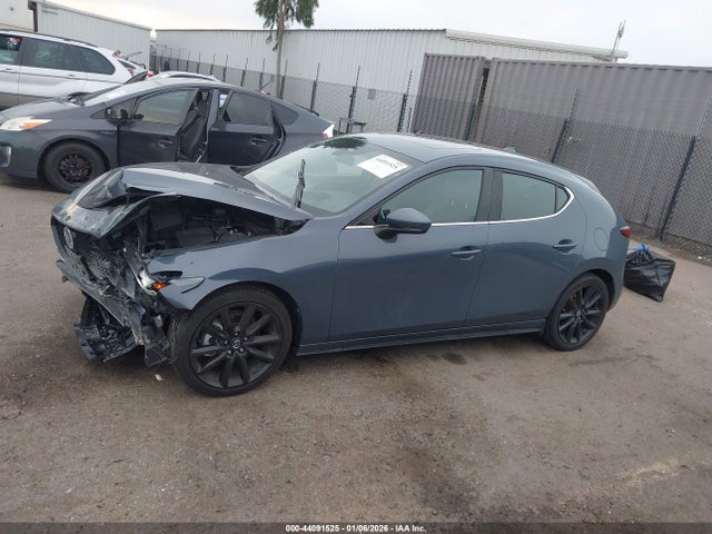 JM1BPBNM3L1155202 Mazda Mazda3 Premium Package