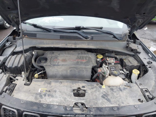 3C4NJDDB4JT366781 Jeep Compass Trailhawk 4x4