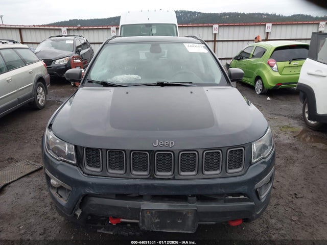 3C4NJDDB4JT366781 Jeep Compass Trailhawk 4x4