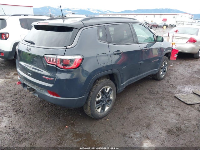 3C4NJDDB4JT366781 Jeep Compass Trailhawk 4x4