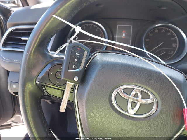 2020 Toyota Camry Se მანქანა იყიდება აუქციონზე, vin: 4T1G11AK6LU305299, აუქციონის ნომერი: 44091569