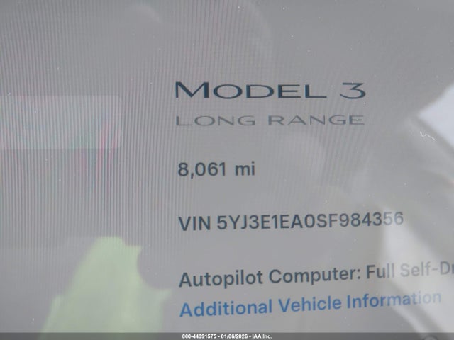 Продаж на аукціоні авто 2025 Tesla Model 3, vin: 5YJ3E1EA0SF984356, номер лоту: 44091575