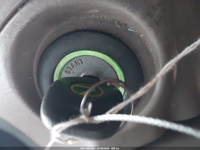 44091591 :رقم المزاد ، JT6GF10U2Y0071127 vin ، 2000 Lexus Rx 300 مزاد بيع