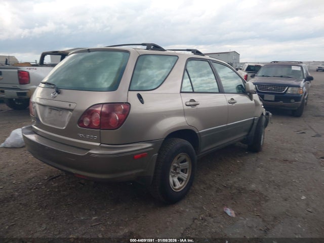 44091591 :رقم المزاد ، JT6GF10U2Y0071127 vin ، 2000 Lexus Rx 300 مزاد بيع