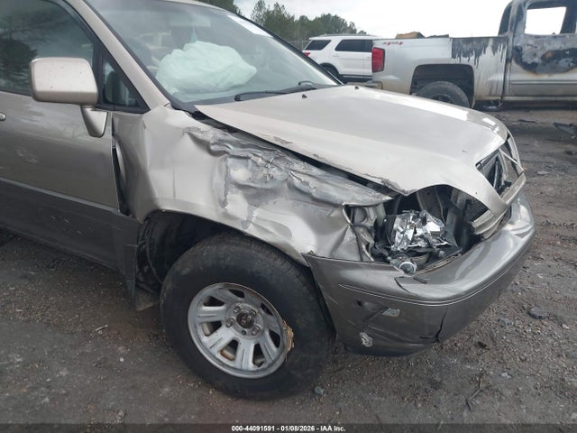 44091591 :رقم المزاد ، JT6GF10U2Y0071127 vin ، 2000 Lexus Rx 300 مزاد بيع
