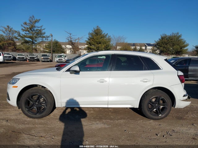 44091592 :رقم المزاد ، WA1ANAFY3K2127321 vin ، 2019 Audi Q5 45 Premium مزاد بيع
