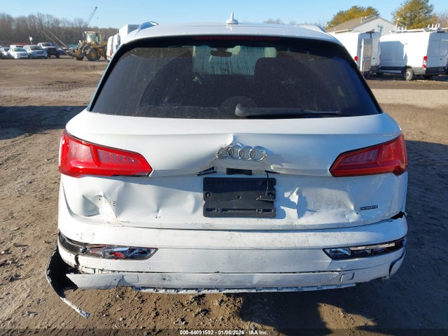 44091592 :رقم المزاد ، WA1ANAFY3K2127321 vin ، 2019 Audi Q5 45 Premium مزاد بيع