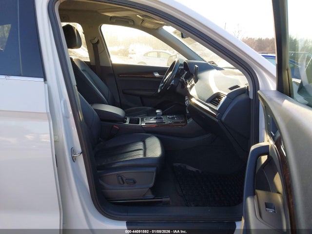 2019 AUDI Q5 WA1ANAFY3K2127321 Photo 4