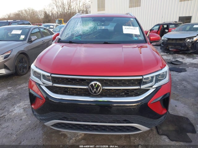 Продажа на аукционе авто 2022 Volkswagen Taos 1.5t Sel, vin: 3VV2X7B2XNM088833, номер лота: 44091607