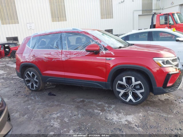Продажа на аукционе авто 2022 Volkswagen Taos 1.5t Sel, vin: 3VV2X7B2XNM088833, номер лота: 44091607