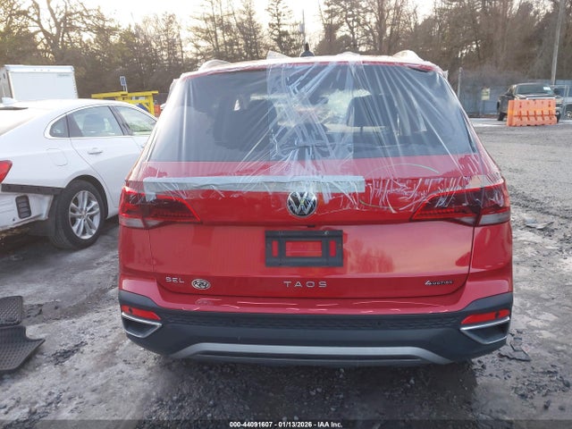 Продажа на аукционе авто 2022 Volkswagen Taos 1.5t Sel, vin: 3VV2X7B2XNM088833, номер лота: 44091607