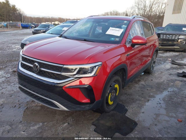 Продажа на аукционе авто 2022 Volkswagen Taos 1.5t Sel, vin: 3VV2X7B2XNM088833, номер лота: 44091607