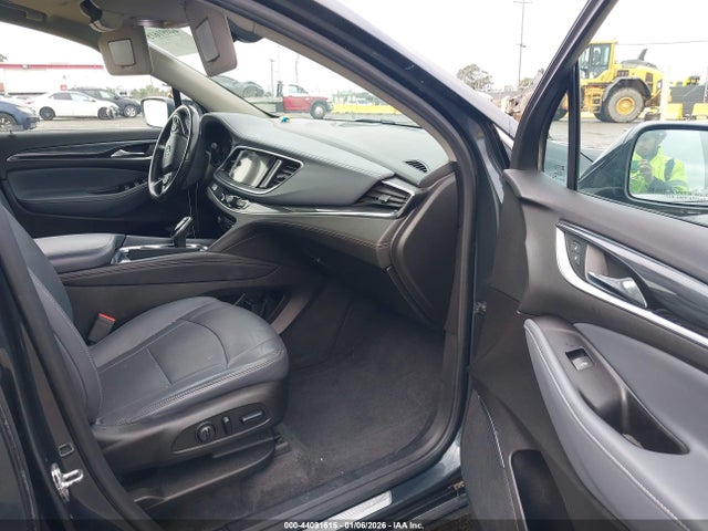 5GAERBKW5KJ146353 Buick Enclave Fwd Essence