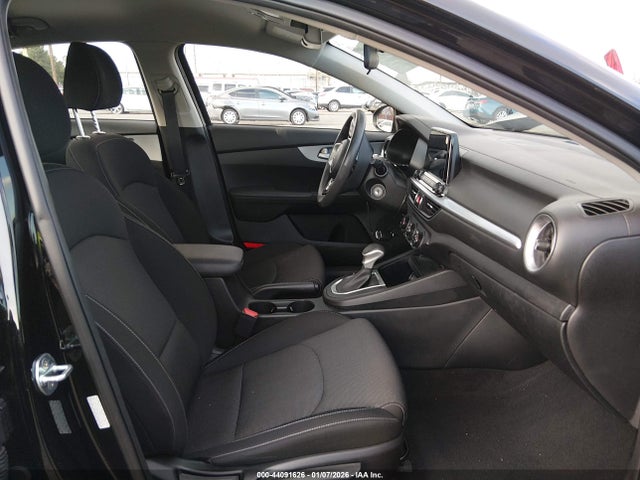 KIA Forte Lxs 2023 3KPF24AD3PE529618 Image 5