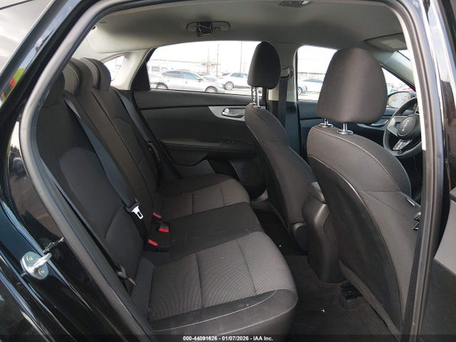 KIA Forte Lxs 2023 3KPF24AD3PE529618 Image 8