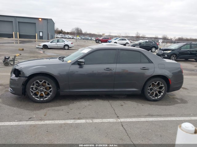 Chrysler 300 300s 2015 2C3CCAGGXFH904511 Image 14