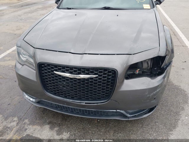 Chrysler 300 300s 2015 2C3CCAGGXFH904511 Image 6