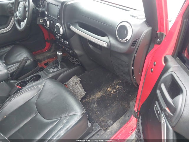 2015 JEEP WRANGLER 1C4HJWCG8FL535046 Photo 4