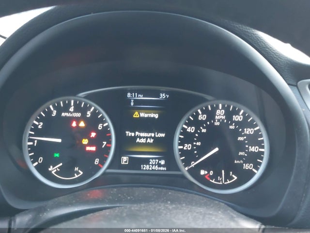 3N1AB7AP1JY251459 Nissan SENTRA SV