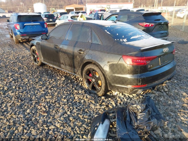2018 AUDI S4 WAUB4AF49JA005557 Photo 2