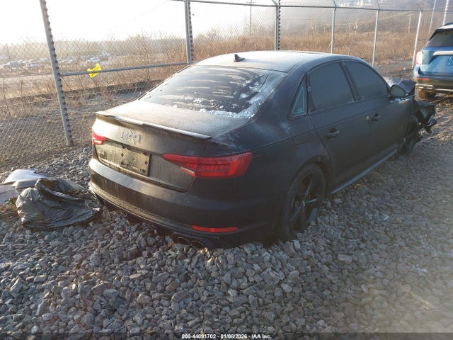 2018 AUDI S4 WAUB4AF49JA005557 Photo 3