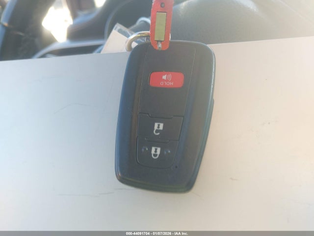 JTNKHMBX4K1036690 Toyota C-HR XLE