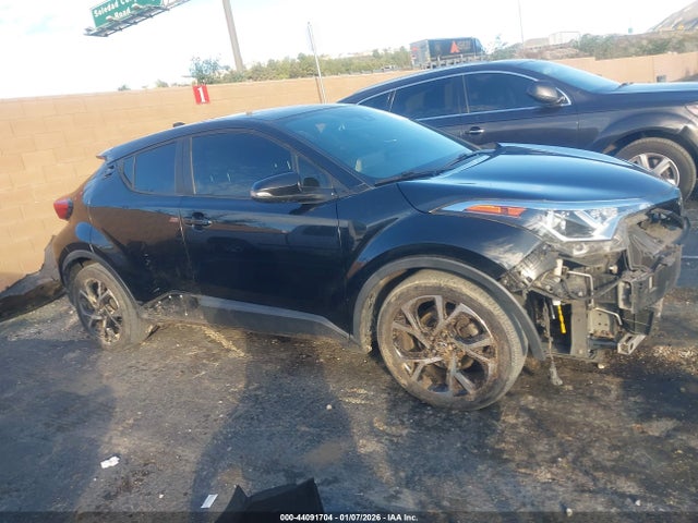 JTNKHMBX4K1036690 Toyota C-HR XLE