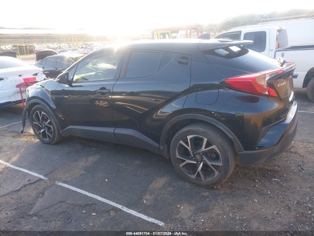 JTNKHMBX4K1036690 Toyota C-HR XLE