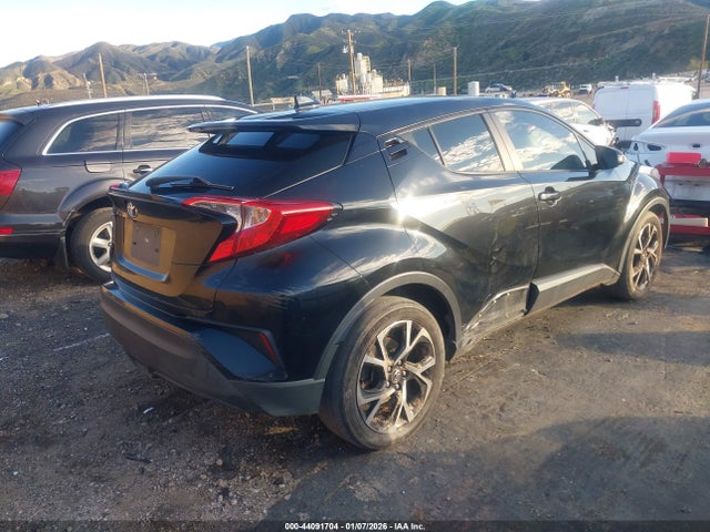 JTNKHMBX4K1036690 Toyota C-HR XLE
