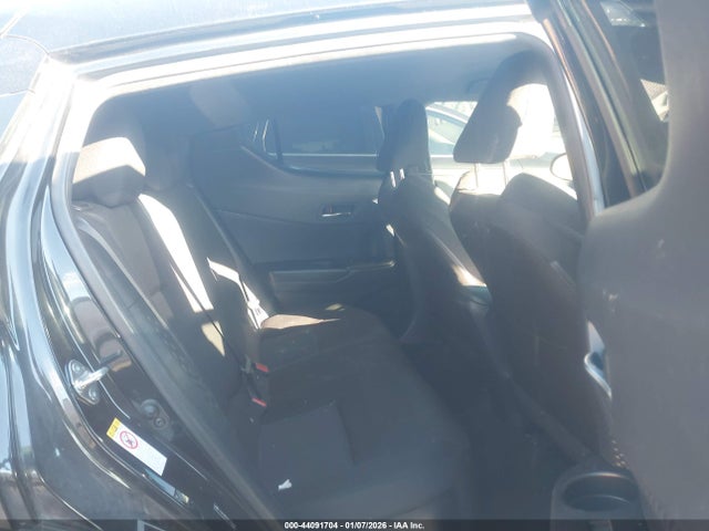 JTNKHMBX4K1036690 Toyota C-HR XLE