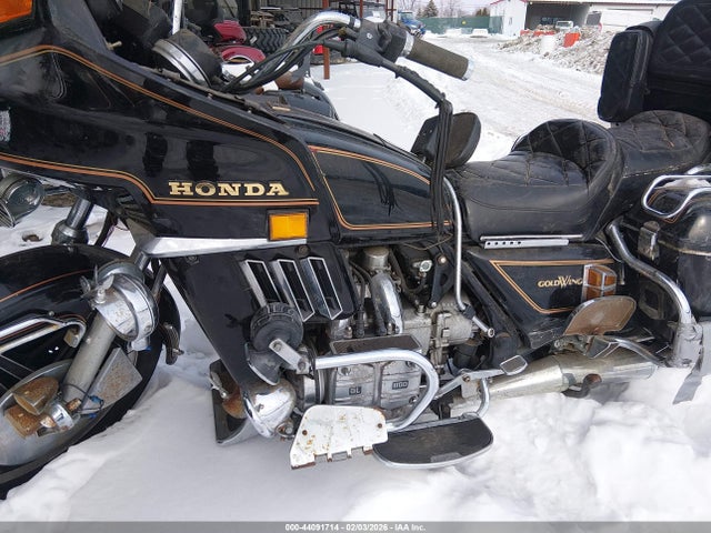 1982 HONDA GL1100 1HFSC0219CA203155 Photo 8