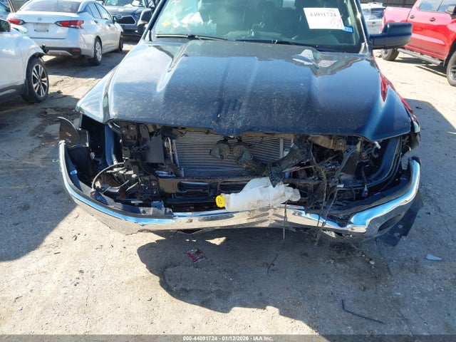 2025 RAM 1500 1C6RREGG7SN170253 Photo 5